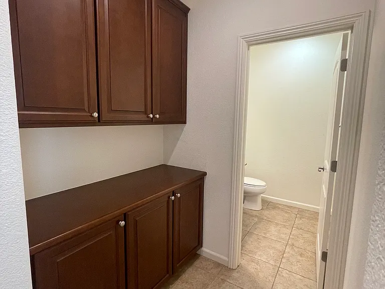 3145 Ardley Dr — Photo 20