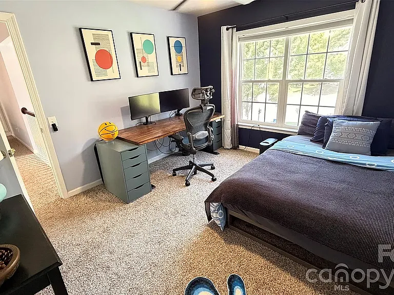 9542 Oswald Ln — Photo 43