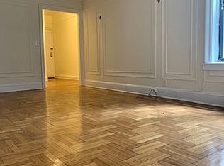 402 85th St #2B, Brooklyn, NY