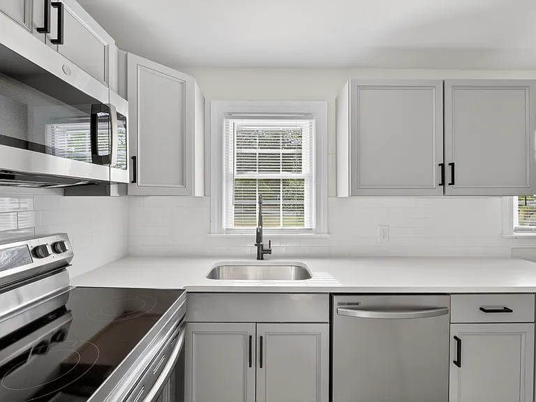2813 Jackson Dr — Photo 38