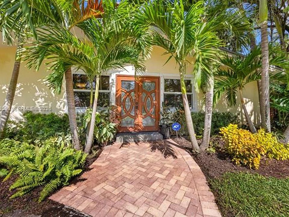 1st image of 13720 SW 74th Ct