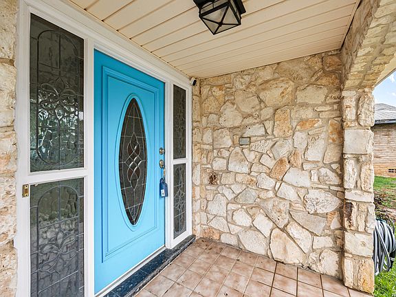 5th image of 6231 Farragut Dr