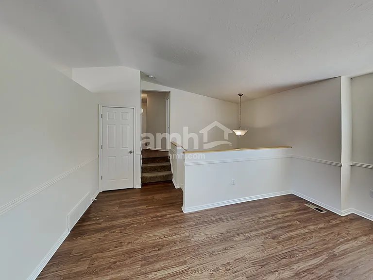 2862 W 2175 S — Photo 8