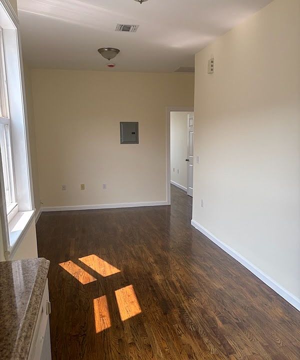 1st image of 42 Hawkins St APT 2R
