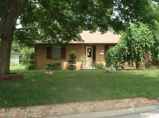 1733 Greenview Ave, Kankakee, IL 60901