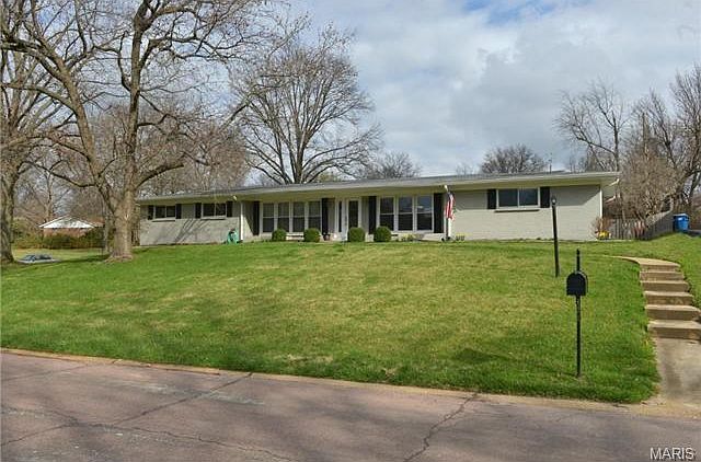 1st image of 43 Country Fair Ln