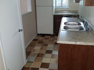 8731 N 46th St APT A, Tampa, FL 33617