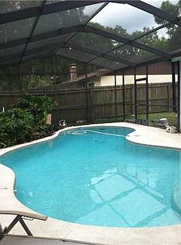 2nd image of 3305 Las Brisas Dr