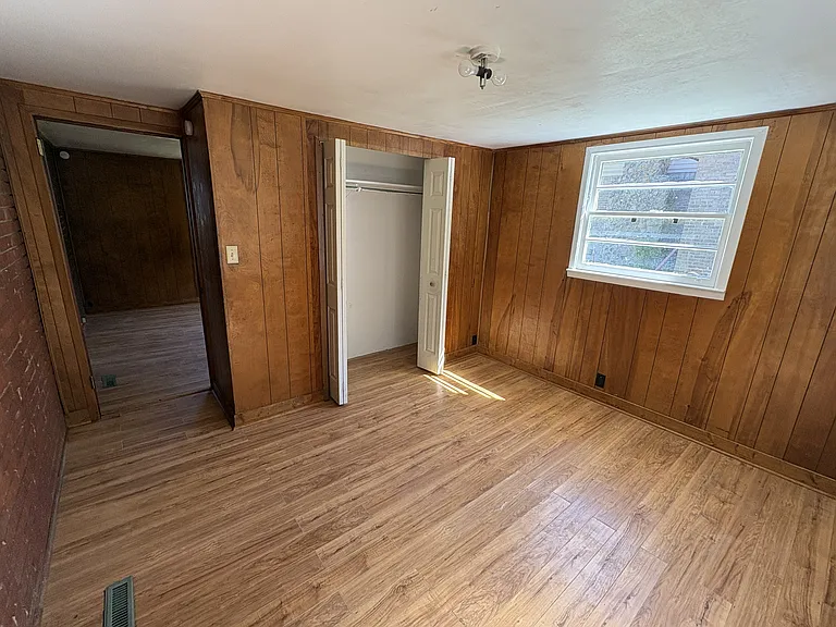 137 Belvedere Ct — Photo 11
