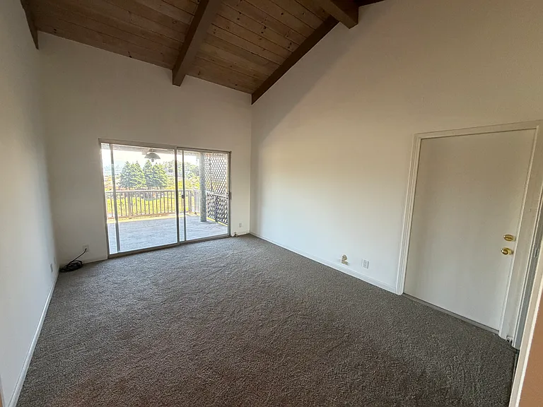 1335 Mar West St #6 — Photo 11
