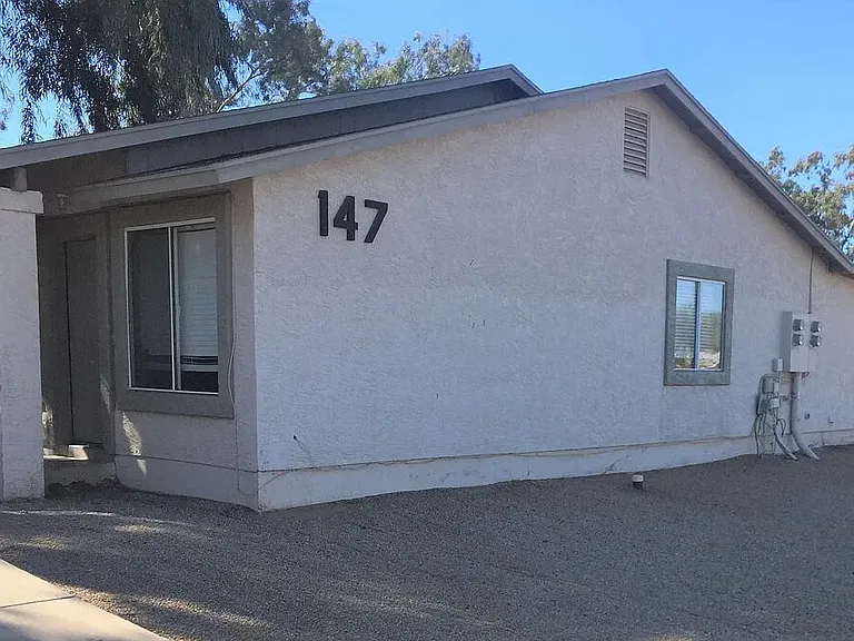 147 W Inglewood St #2 — Photo 1