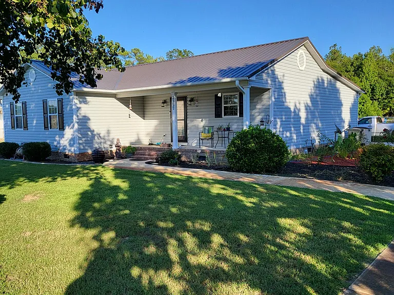 2357 Grant Ave — Photo 5