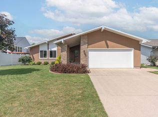 1256 Taft St, Sidney, OH 45365