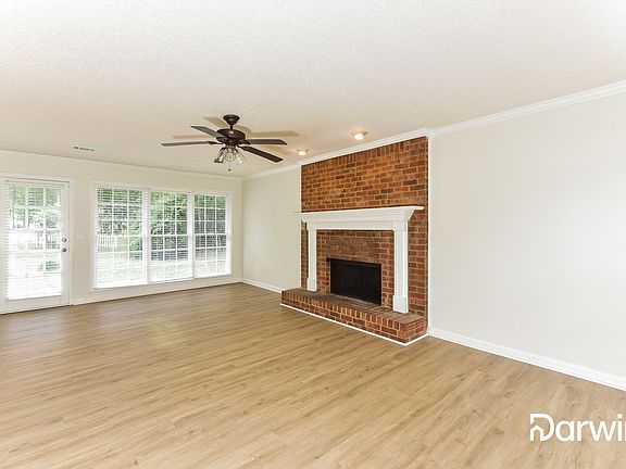 4th image of 3485 Honeycomb Dr SE