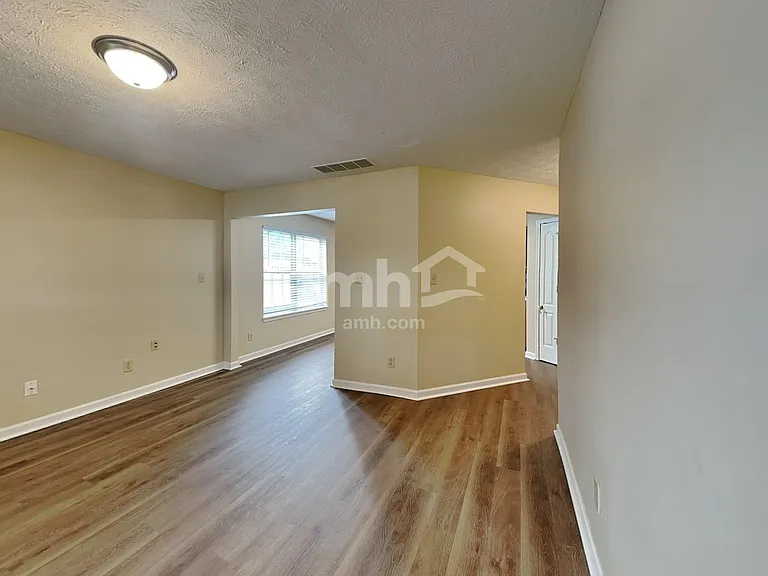11256 Harrington Ln — Photo 6