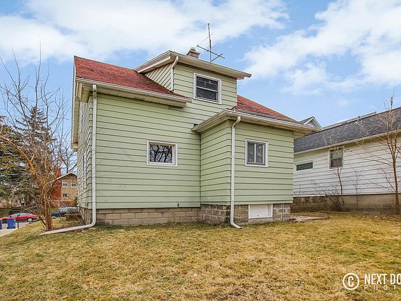 4th image of 1319 North Ave NE