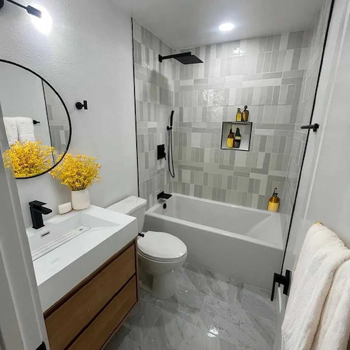 17412 Dairyview Cir — Photo 4