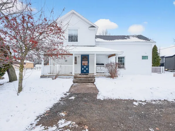 9371 Vining St, Clarklake, MI 49234