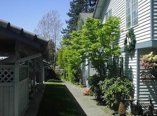 8511 196th St SW APT 7, Edmonds, WA 98026