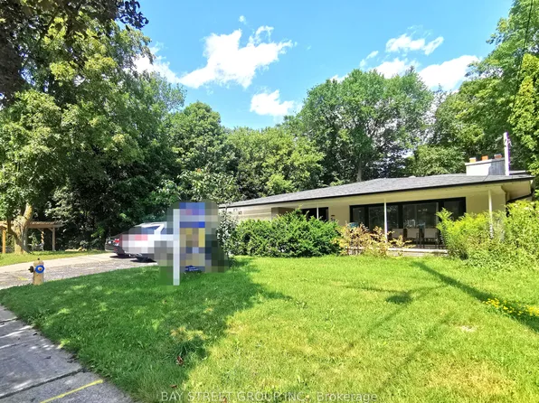 67 Burbank Dr, Toronto, ON M2K 1N3
