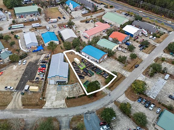 5th image of 120 Prather Park Dr.
