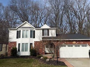 376 Belmont Ct E, North Tonawanda, NY 14120
