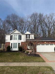 376 Belmont Ct E, North Tonawanda, NY, 14120