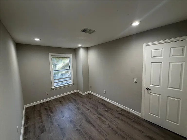 2810 Grants Lake Blvd #1005 — Photo 4