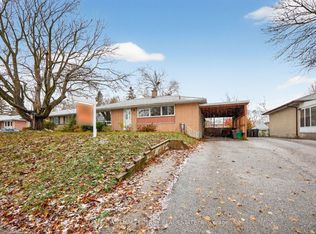 76 Rose St, Barrie, ON L4M 2T2