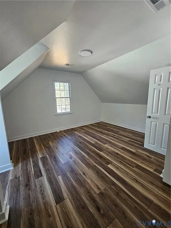 3 bed, 2.0 bath, 1882 sqft, $2,650 — Photo 4