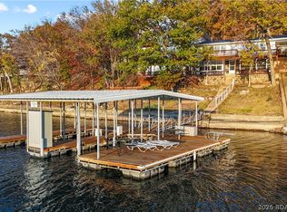 1117 Dogwood Rd, Lake Ozark, MO 65049