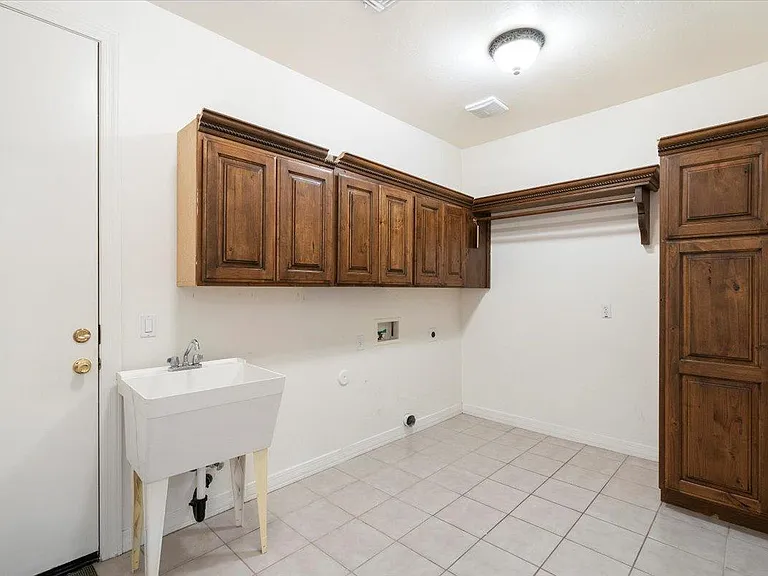 5505 E Calle Del Sol — Photo 38