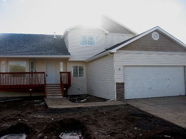 1st image of 1110 W Golden Hills Dr