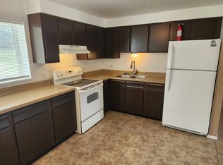 4311 Dewey Dr APT 2, Colorado Springs, CO 80916