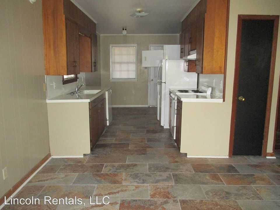 2nd image of 1514 Roosevelt Dr