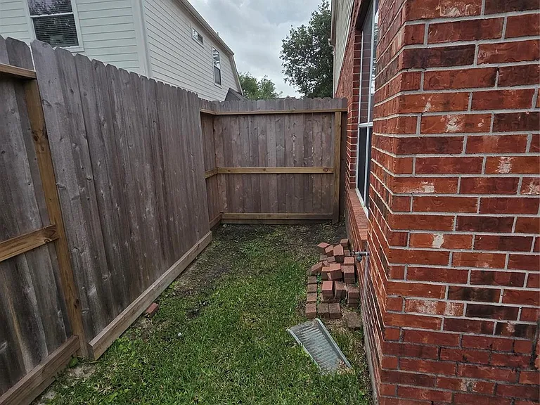 6030 Gablestone Ln — Photo 32