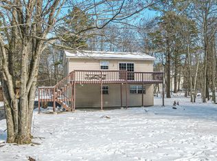 277 Fern Ridge Rd, Blakeslee, PA 18610