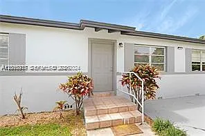 Building Photo - 3581 SW 17th St #FRONT