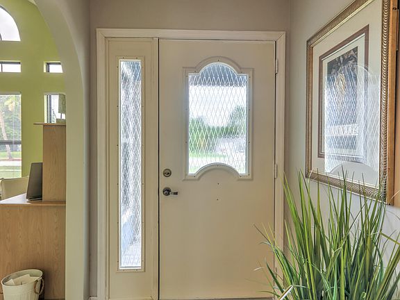 4th image of 2117 SE Morningside Boulevard