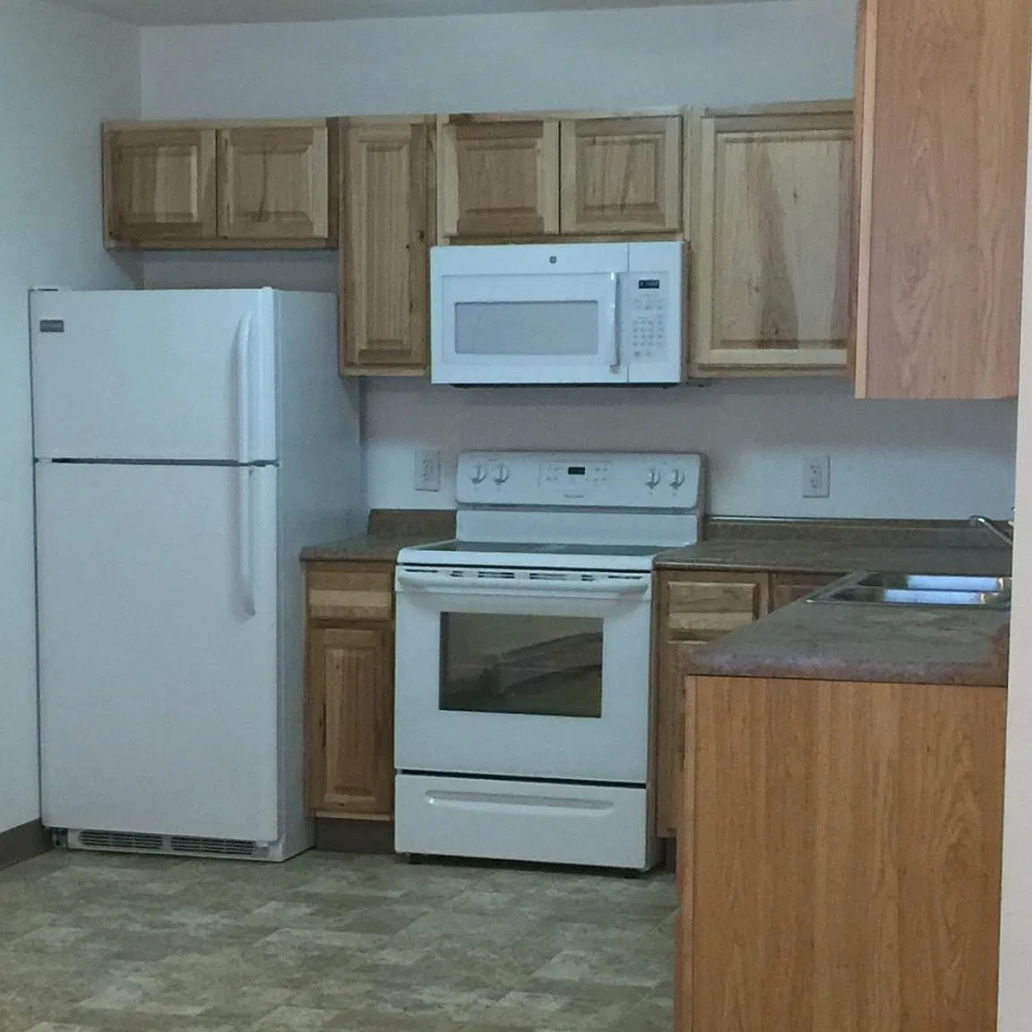 1740 Pool St — Photo 2