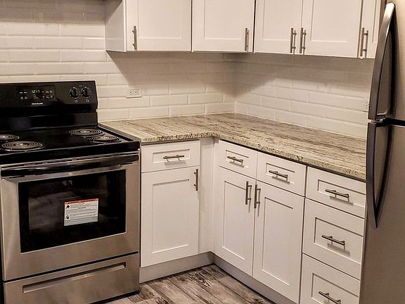 3rd image of 31 N Brainard Ave #G2