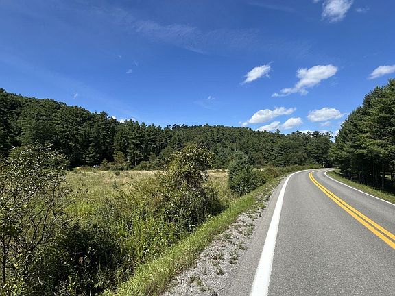 2nd image of 1 Lost Bottom Run Rd