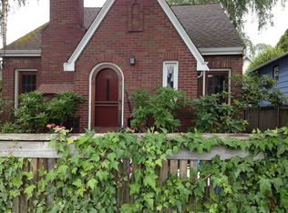 7741 19th Ave NE, Seattle, WA 98115