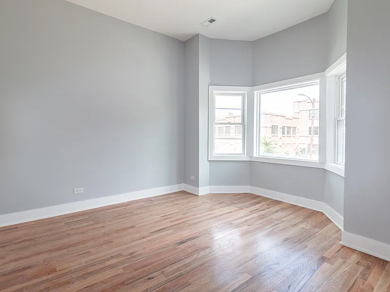 1742 N California Ave #2R — Photo 14