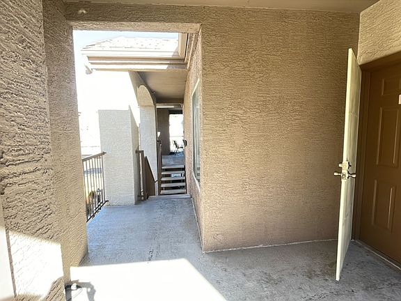 2nd image of 17017 N 12th St Unit 2121