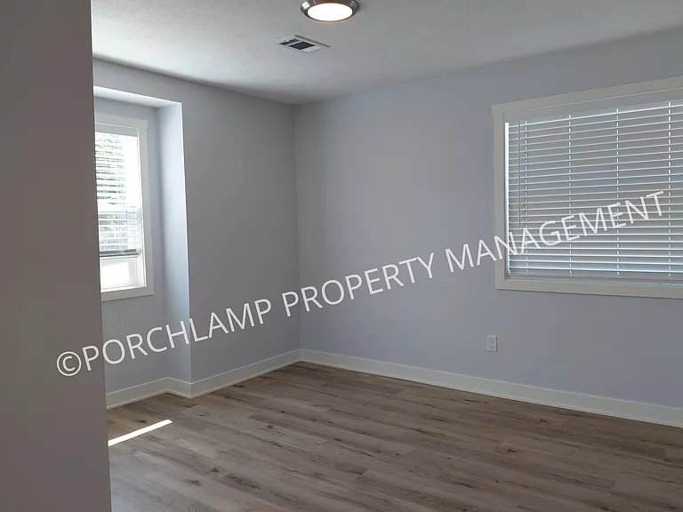 6779 Pleasantview St NE — Photo 14