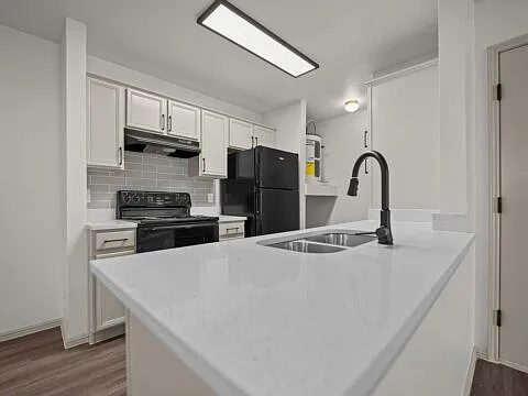 Henderson Place — Photo 2