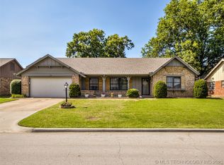 9127 E 39th St, Tulsa, OK 74145