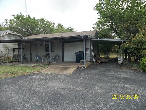 2nd image of 105 Walburg Heights Dr
