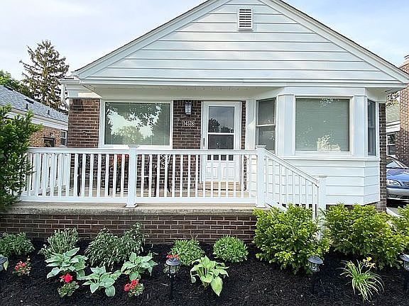 3rd image of 14578 Jonas Ave